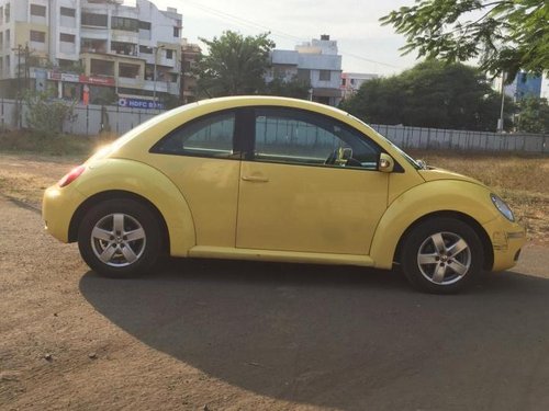 Used 2010 Volkswagen Beetle car at low price