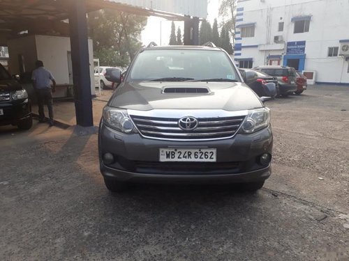 Used Toyota Fortuner 4x2 4 Speed AT 2012 by owner 