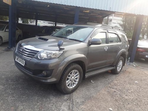 Used Toyota Fortuner 4x2 4 Speed AT 2012 by owner 