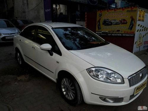 Sedan 2011 Fiat Linea for sale