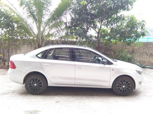 Used Skoda Rapid 2015 car at low price