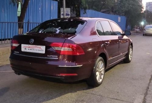 Skoda Superb Elegance 1.8 TSI AT 2014