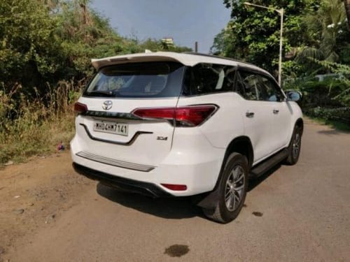 Toyota Fortuner 2.8 4WD AT 2016 for sale