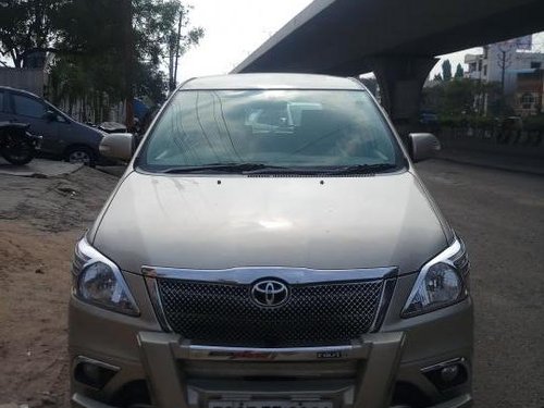 Used Toyota Innova 2014 car at low price