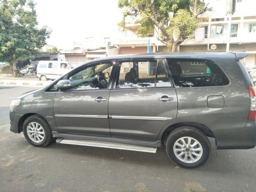 Toyota Innova 2.5 V Diesel 7-seater 2012 for sale