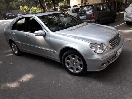 Mercedes-Benz C-Class C 200 Kompressor Elegance MT by owner