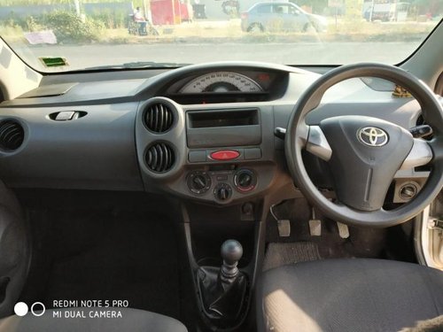 Toyota Etios Liva GD 2012 for sale
