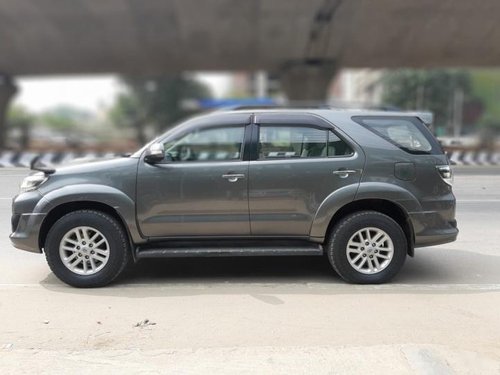 Toyota Fortuner 4x4 MT 2014 for sale