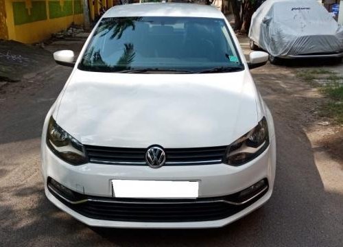 Used Volkswagen Polo car at low price