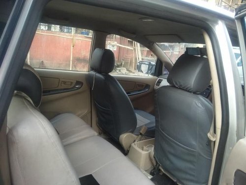 Used Toyota Innova 2008 car at low price