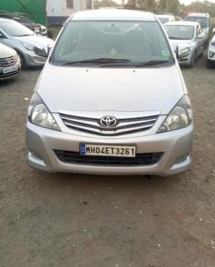 Toyota Innova 2.5 V Diesel 8-seater 2011 for sale