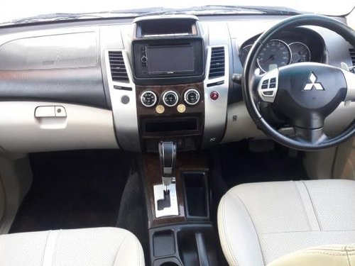 Mitsubishi Pajero Sport Sport 4X2 AT 2015 for sale