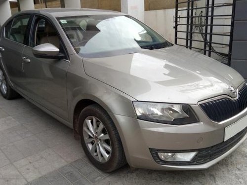 Used Skoda Octavia Ambition 2.0 TDI AT 2014 for sale