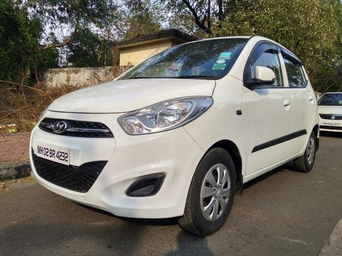 Used Hyundai i10 car at low price