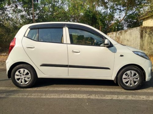 Used Hyundai i10 car at low price