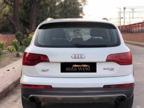 Used Audi Q7 car at low price