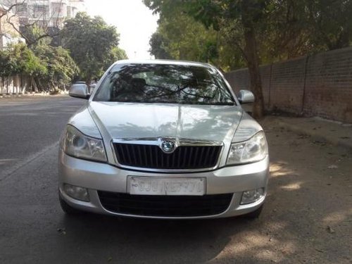 Skoda Laura Ambition 2.0 TDI CR MT 2013 for sale