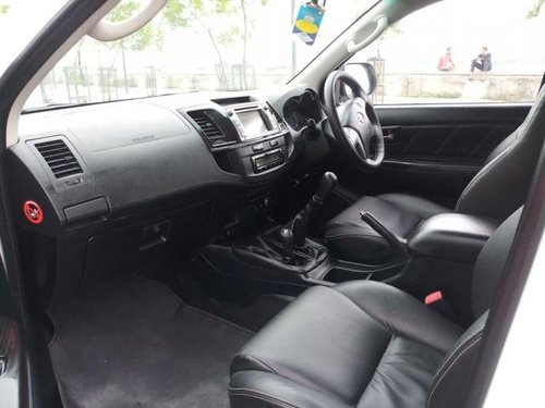 Used Toyota Fortuner 4x4 MT 2015 for sale