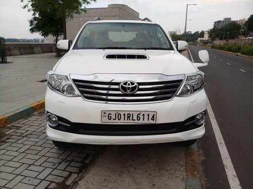 Used Toyota Fortuner 4x4 MT 2015 for sale