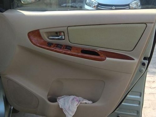 Good Toyota Innova 2004-2011 2008 for sale