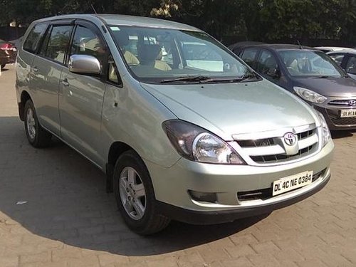 Good Toyota Innova 2004-2011 2008 for sale