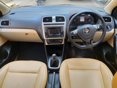 Used Volkswagen Polo 1.2 MPI Highline 2017 by owner 