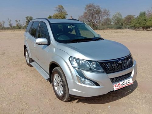 Used Mahindra XUV500 W10 2WD 2017 for sale