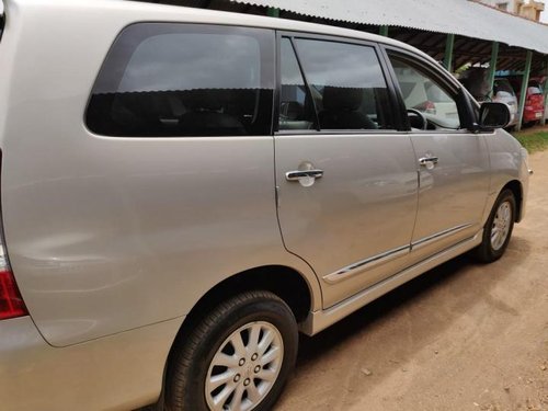 Toyota Innova 2.5 V Diesel 7-seater 2014 for sale