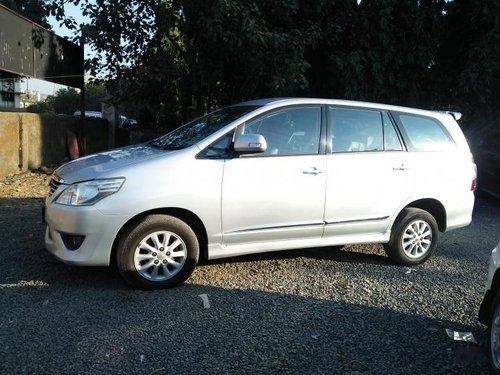 Good as new Toyota Innova 2013 for sale