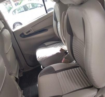 Used Toyota Innova 2004-2011 car at low price