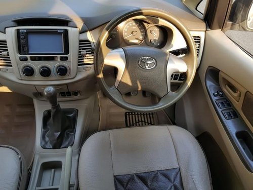 Used Toyota Innova 2004-2011 car at low price