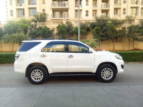 Toyota Fortuner 4x2 Manual 2012 for sale