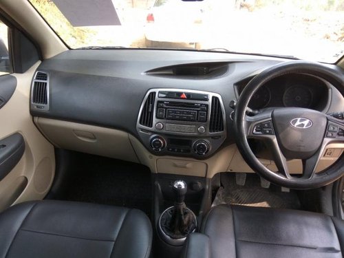 Used Hyundai i20 car at low price