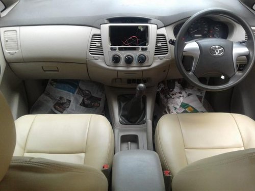 Used Toyota Innova 2012 car at low price