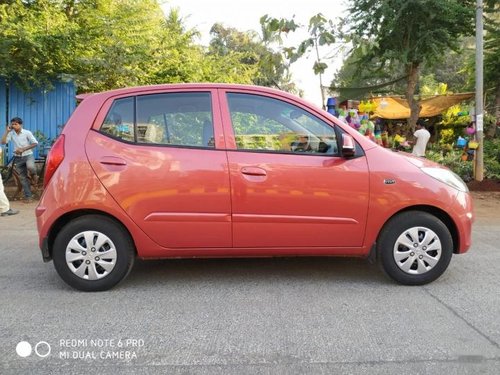 Used Hyundai i10 car at low price