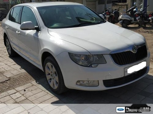 2011 Skoda Superb 2009-2014 for sale at low price