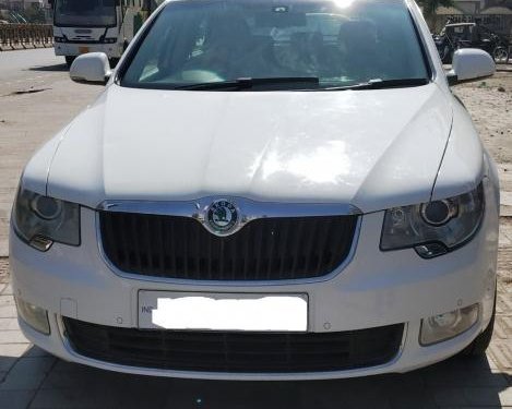 2011 Skoda Superb 2009-2014 for sale at low price