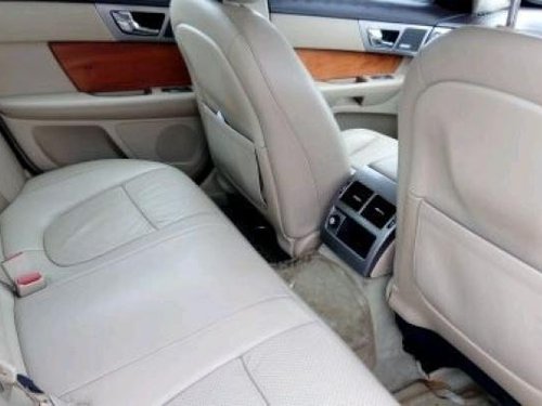 Used Jaguar XF 2010 car at low price