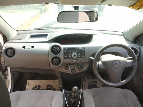 Toyota Etios Liva GD 2013 for sale