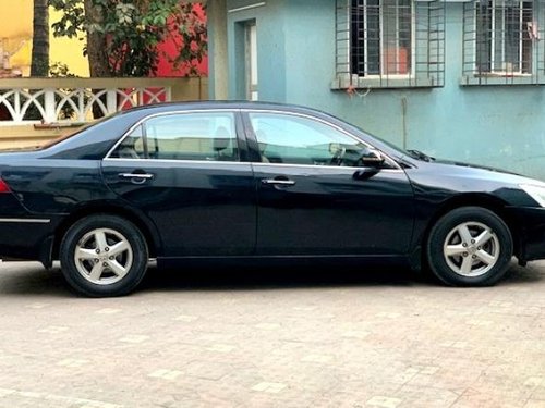 Used Honda Accord 2008 car at low price