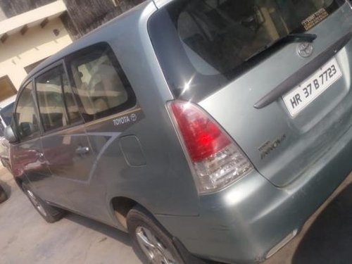 Used Toyota Innova 2006 car at low price