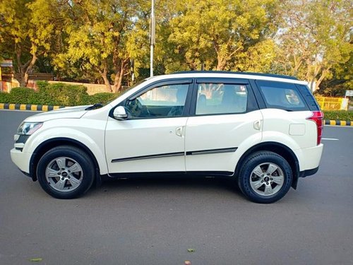 Used Mahindra XUV500 car at low price