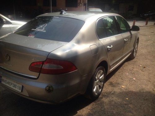 Used Skoda Superb 2009-2014 car at low price