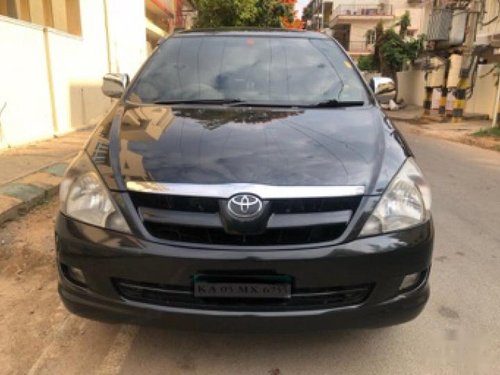 Used Toyota Innova 2004-2011 car at low price