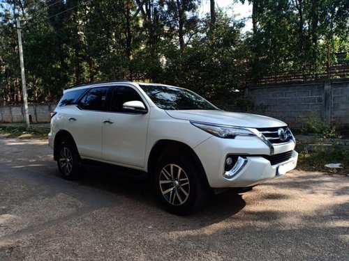 Toyota Fortuner 2.8 4WD MT  2017 for sale