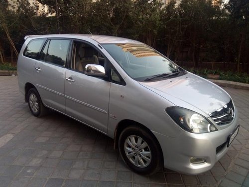 Toyota Innova 2.5 VX 8 STR 2011 for sale