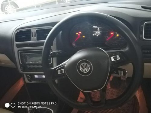 Volkswagen Polo 1.2 MPI Highline 2015 for sale