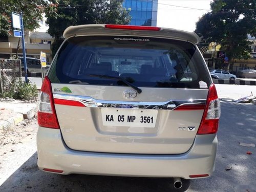 Used Toyota Innova 2004-2011 car 2014 for sale at low price