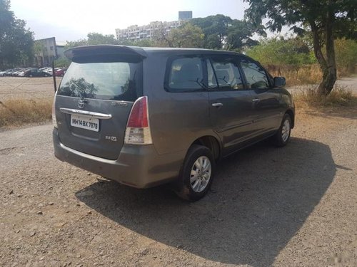 Toyota Innova 2004-2011 2009 for sale