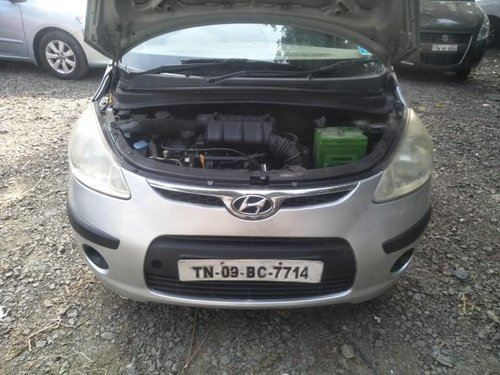 Used Hyundai i10 2009 car at low price